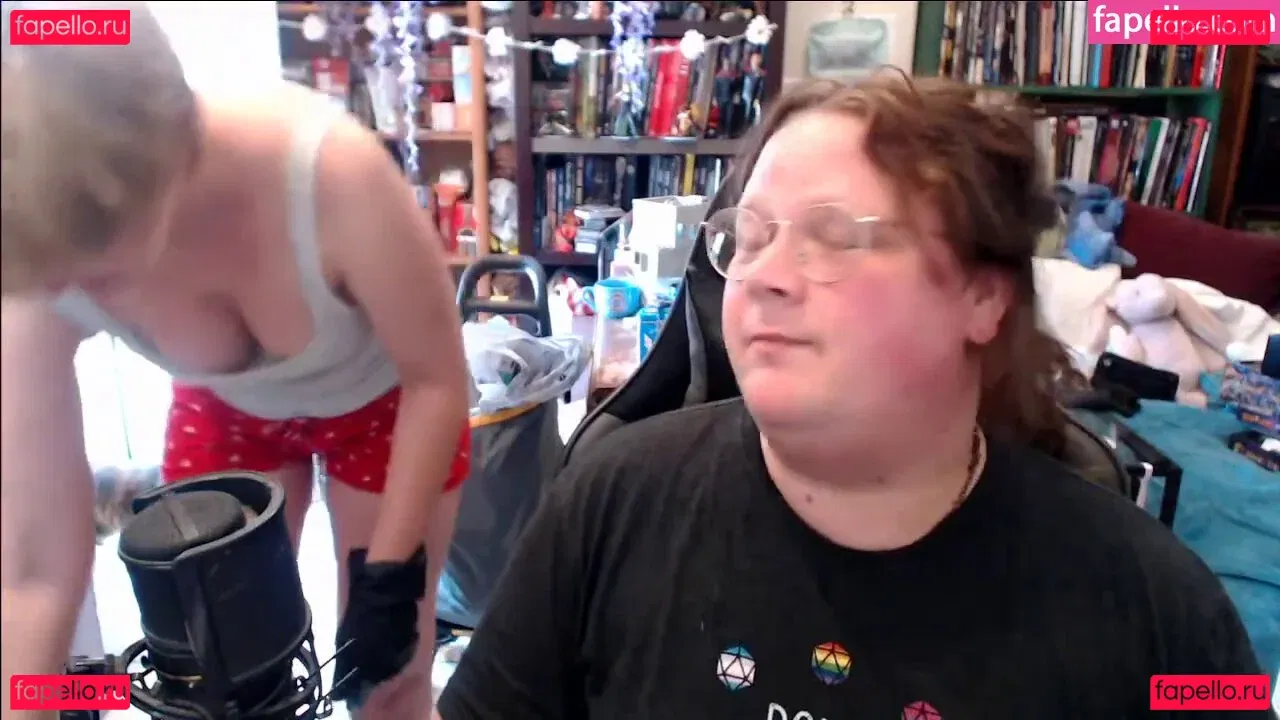 Avalon Zuercher Onlyfans Photo Gallery 