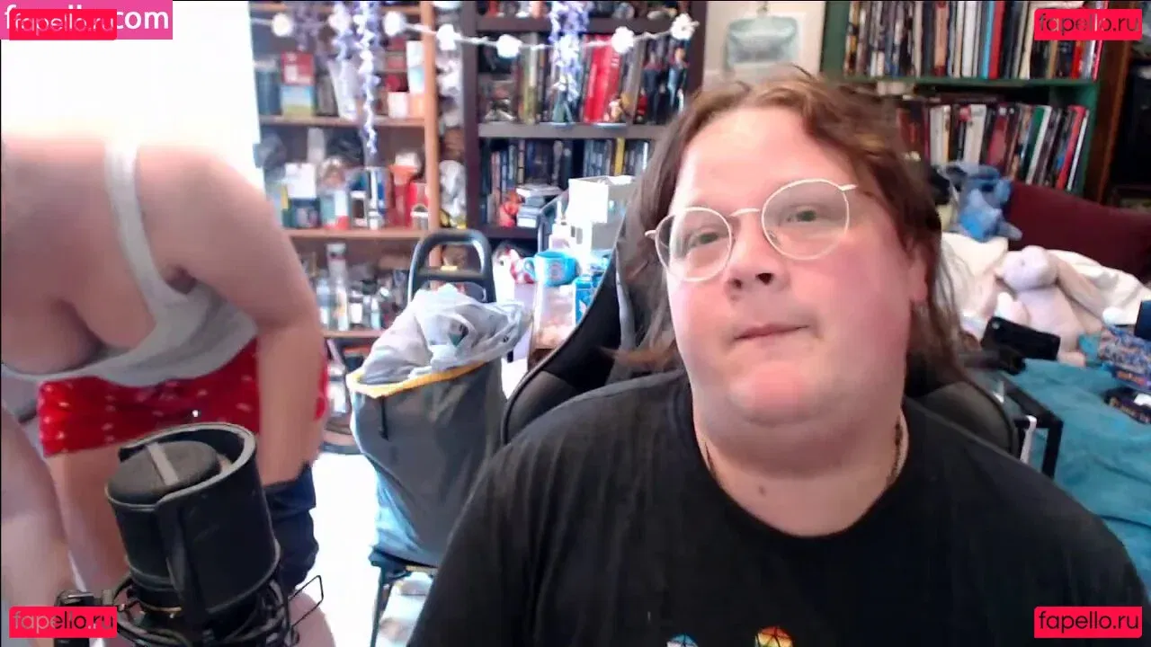 Avalon Zuercher Onlyfans Photo Gallery 