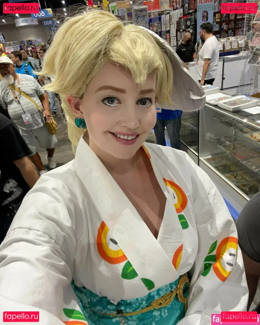 Avalon Zuercher Onlyfans Photo Gallery 