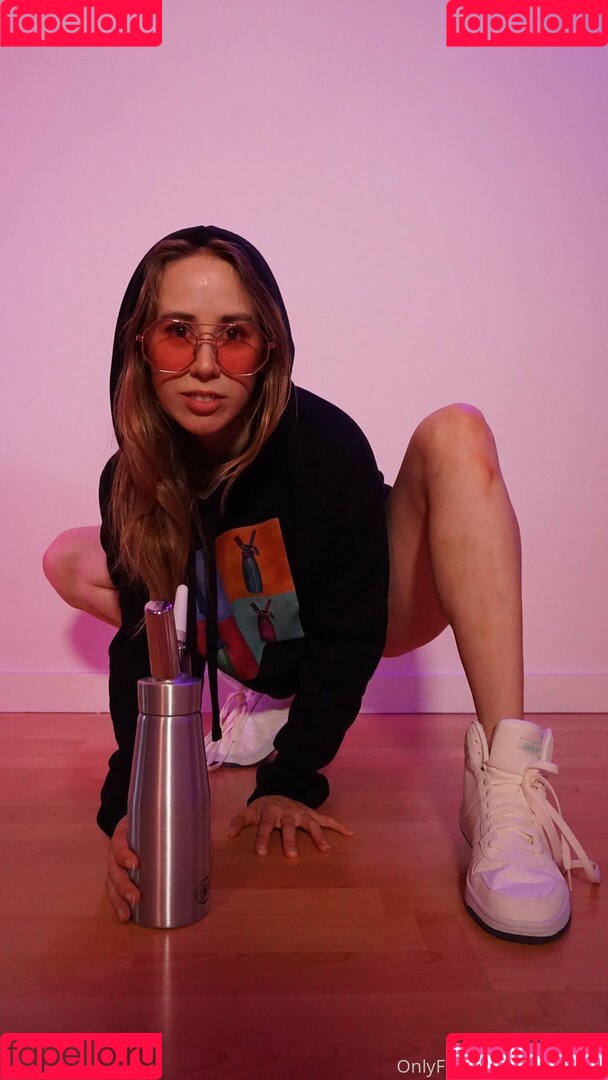 jackiehoff Onlyfans Photo Gallery 