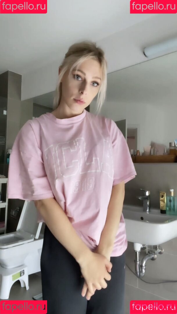 Milschbaum Onlyfans Photo Gallery 