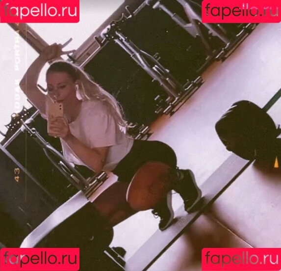 Milschbaum Onlyfans Photo Gallery 