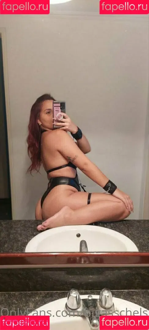 bigasschels Onlyfans Photo Gallery 