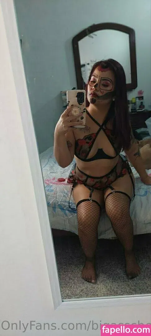 bigasschels Onlyfans Photo Gallery 