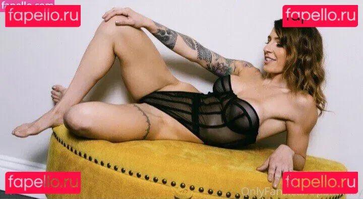 Pati Fontes Onlyfans Photo Gallery 