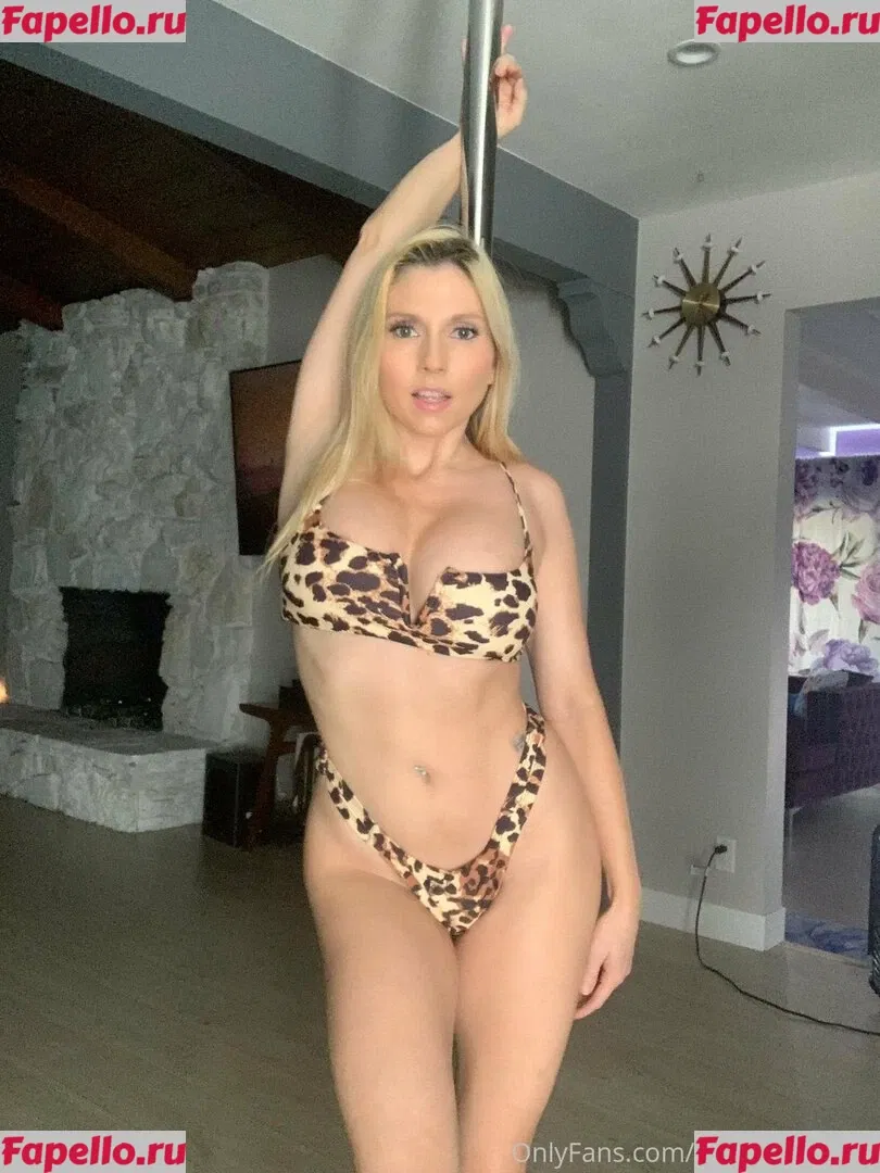 christiestevens Onlyfans Photo Gallery 