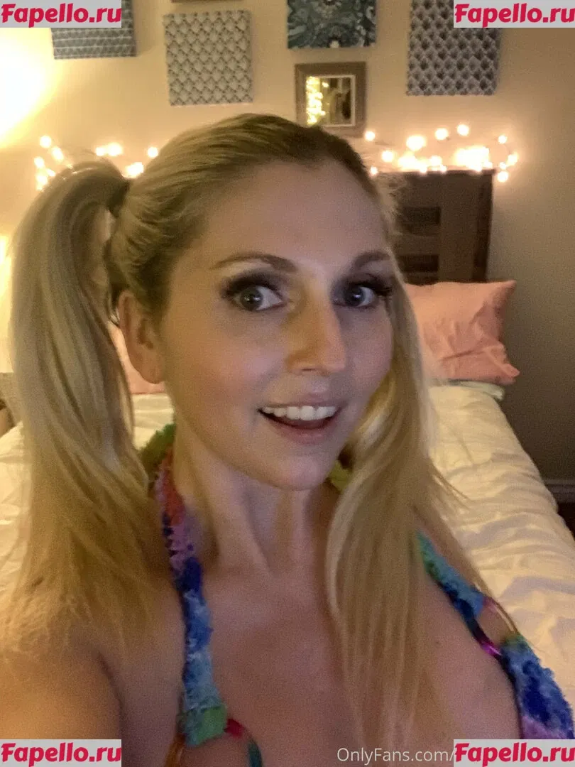 christiestevens Onlyfans Photo Gallery 