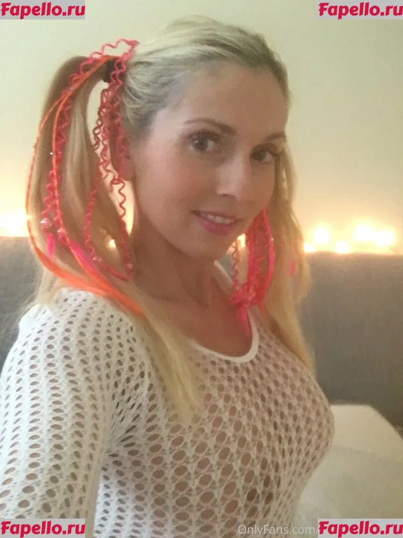 christiestevens Onlyfans Photo Gallery 