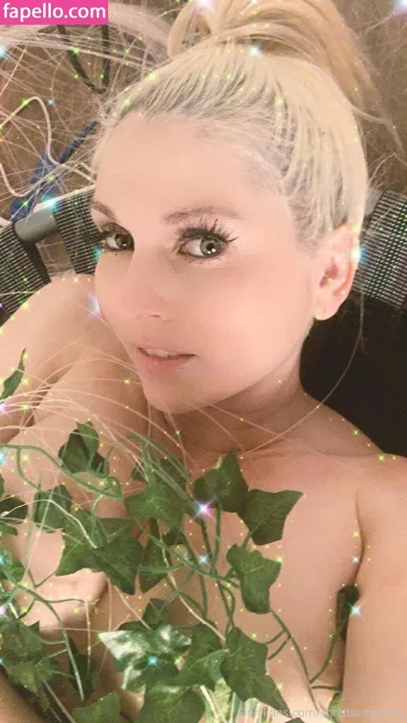 christiestevens Onlyfans Photo Gallery 