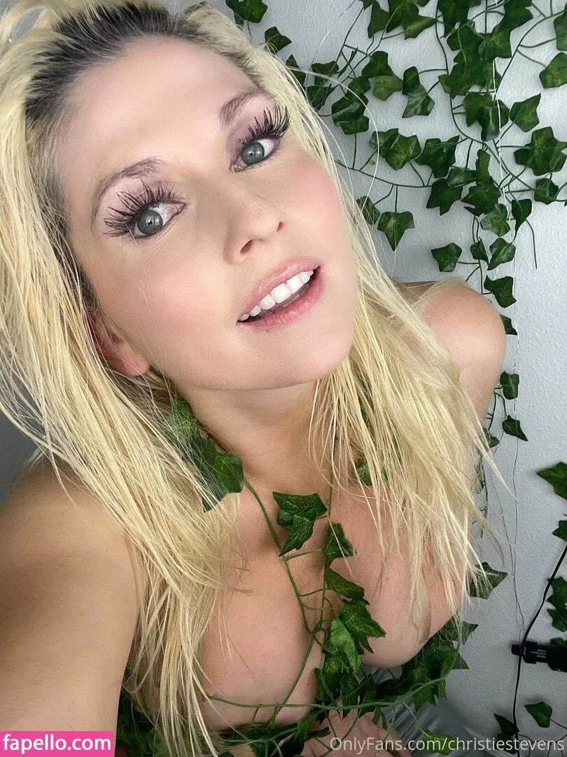 christiestevens Onlyfans Photo Gallery 