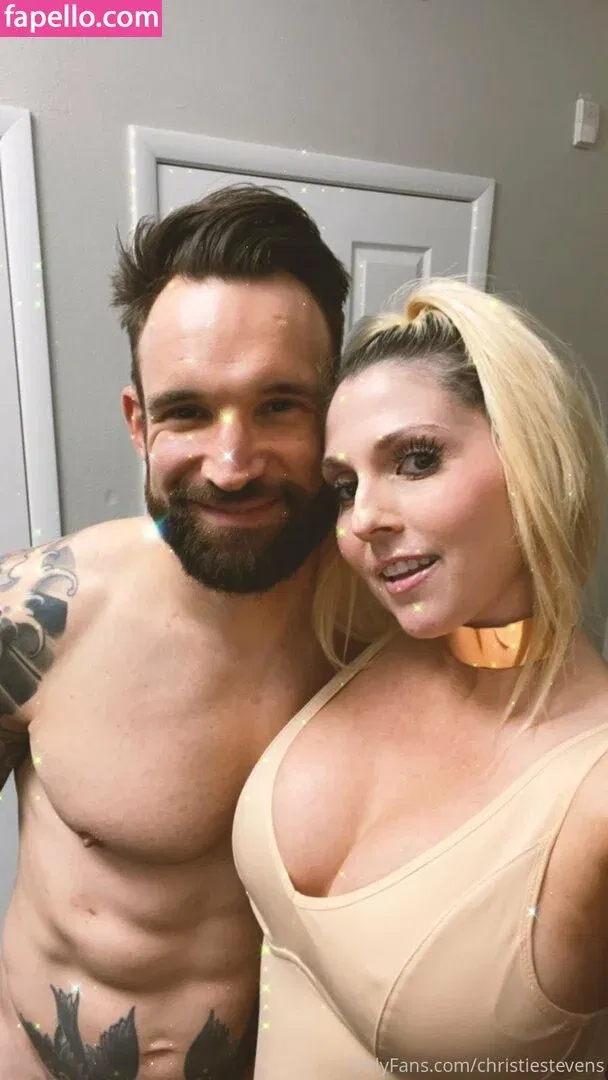 christiestevens Onlyfans Photo Gallery 