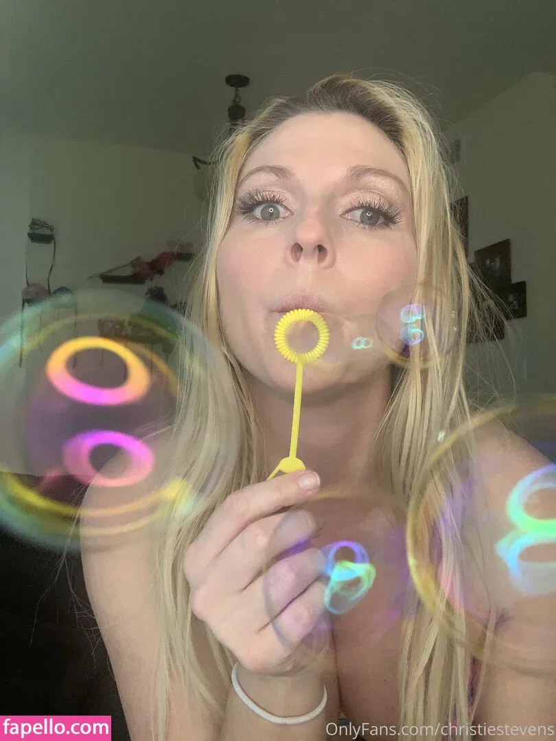 christiestevens Onlyfans Photo Gallery 