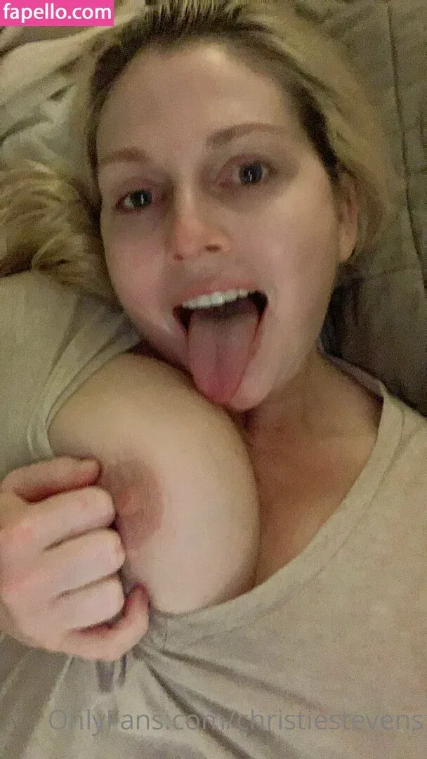 christiestevens Onlyfans Photo Gallery 