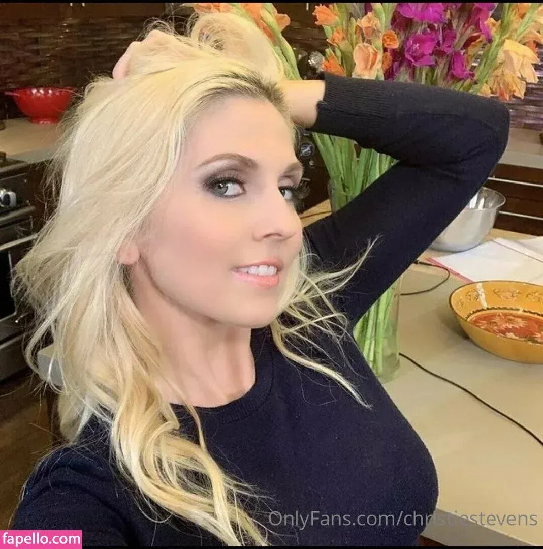 christiestevens Onlyfans Photo Gallery 