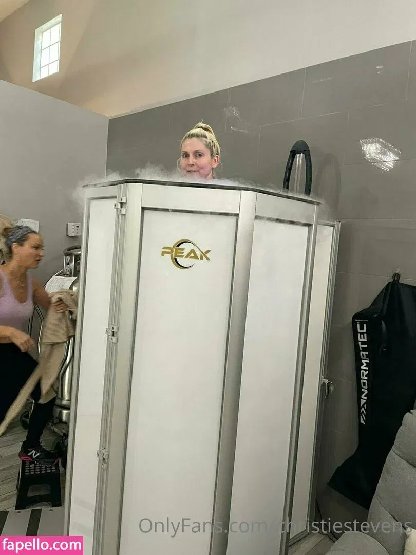 christiestevens Onlyfans Photo Gallery 