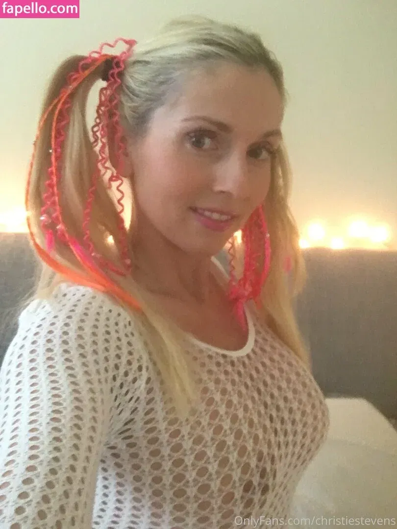 christiestevens Onlyfans Photo Gallery 