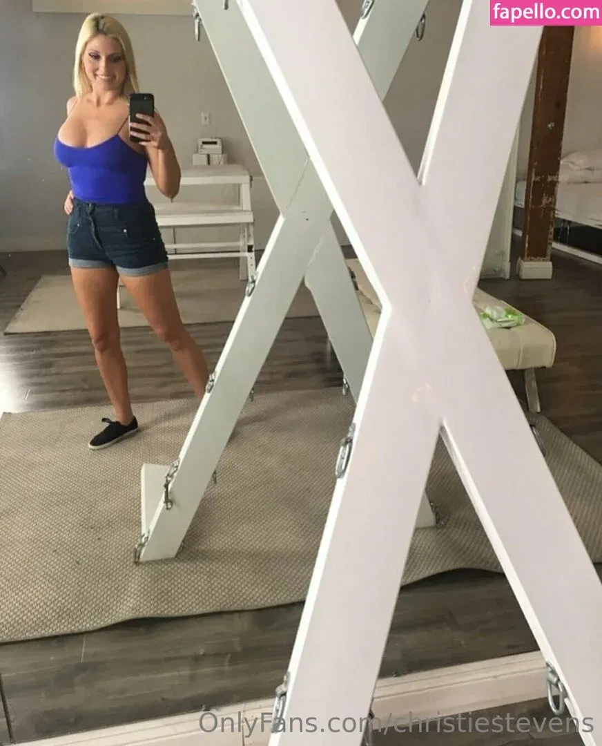 christiestevens Onlyfans Photo Gallery 