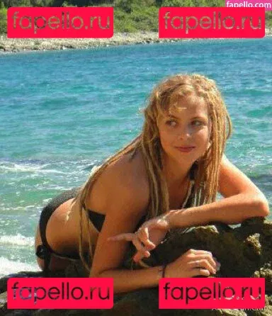 Nina Rei Onlyfans Photo Gallery 