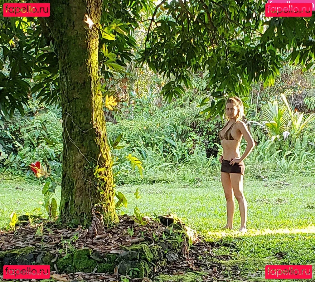 Nina Rei Onlyfans Photo Gallery 