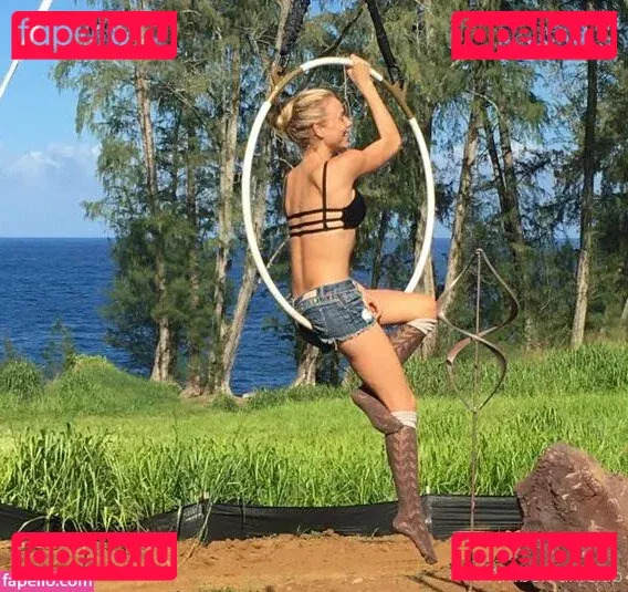 Nina Rei Onlyfans Photo Gallery 