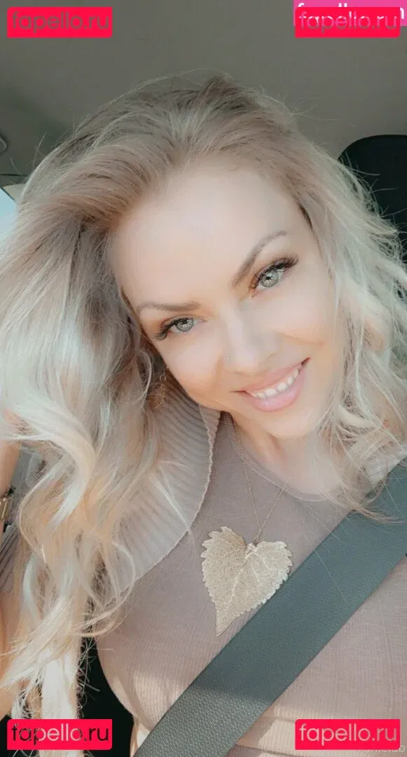 Nina Rei Onlyfans Photo Gallery 