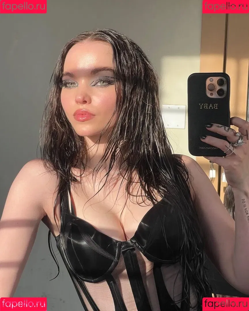 Dove Cameron Onlyfans Photo Gallery 