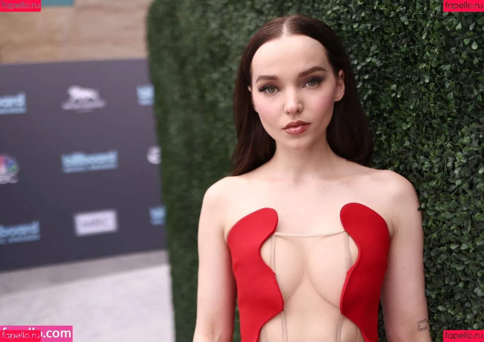 Dove Cameron Onlyfans Photo Gallery 