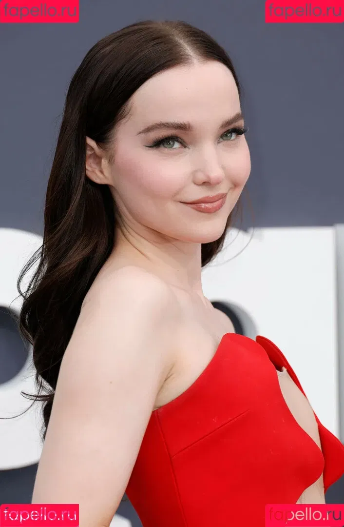 Dove Cameron Onlyfans Photo Gallery 