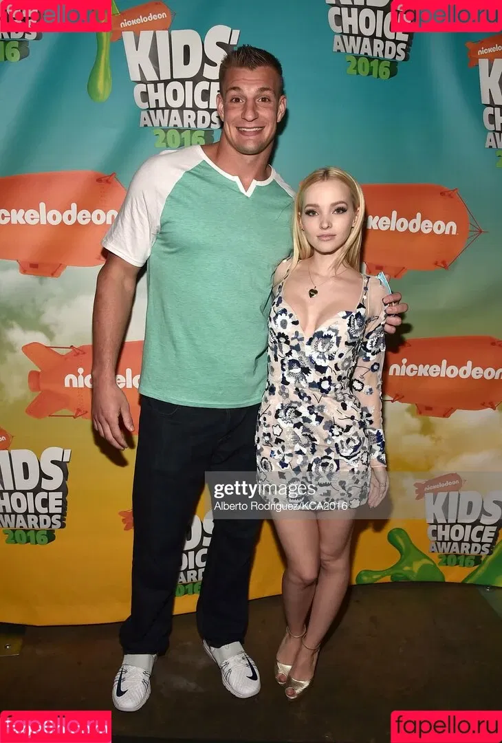 Dove Cameron Onlyfans Photo Gallery 