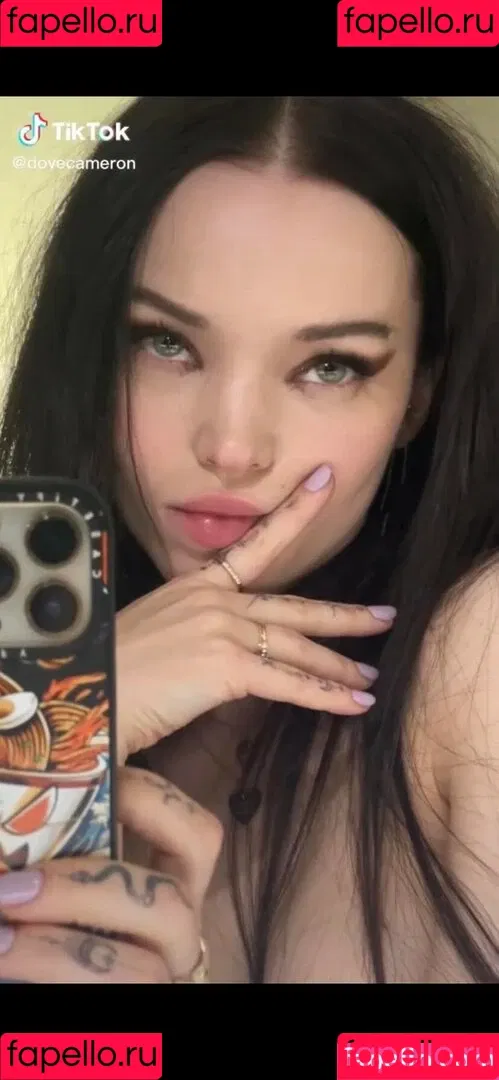 Dove Cameron Onlyfans Photo Gallery 