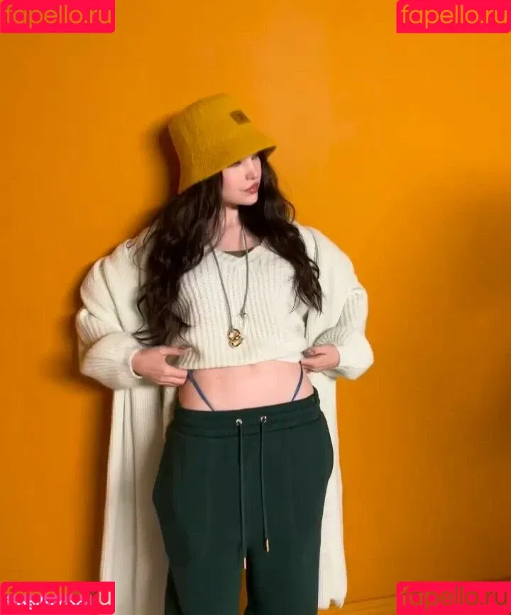 Dove Cameron Onlyfans Photo Gallery 