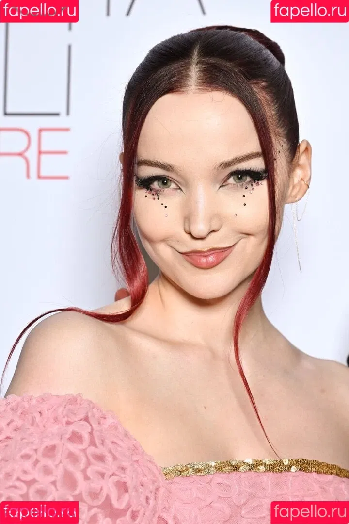 Dove Cameron Onlyfans Photo Gallery 