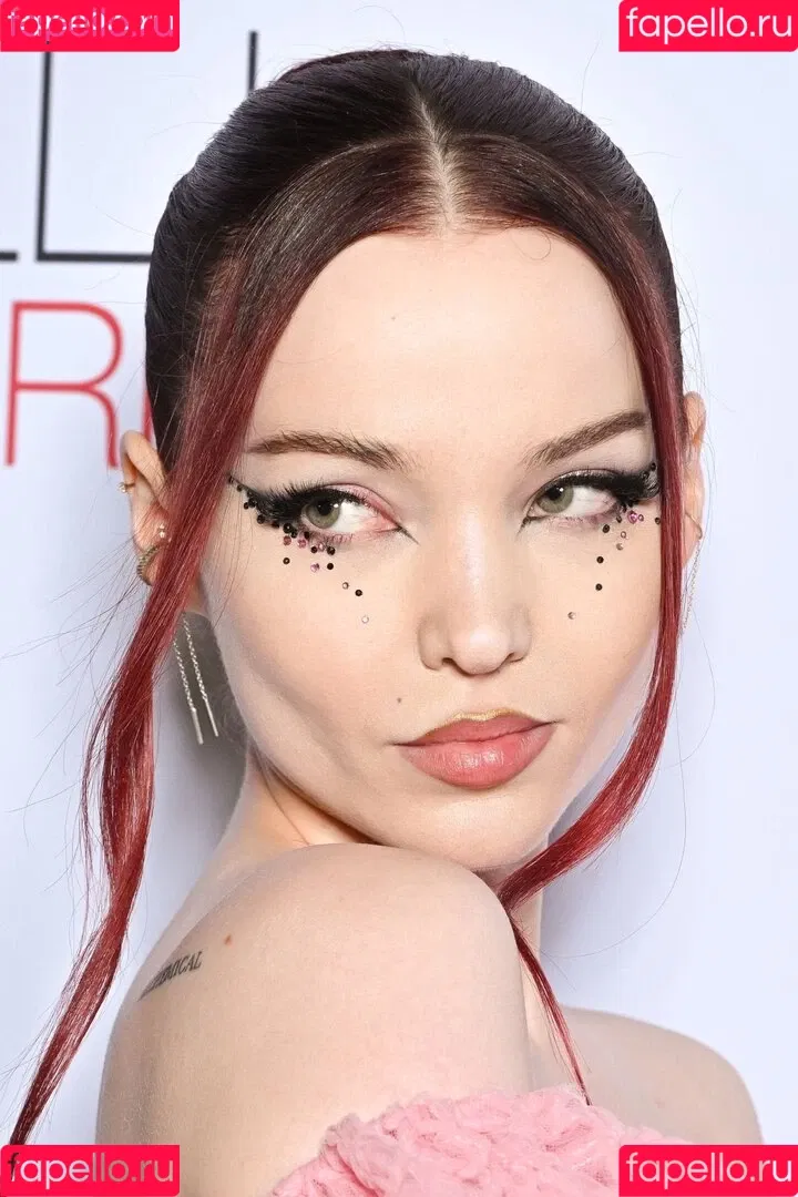 Dove Cameron Onlyfans Photo Gallery 