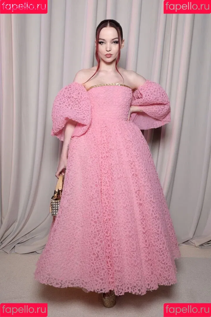 Dove Cameron Onlyfans Photo Gallery 