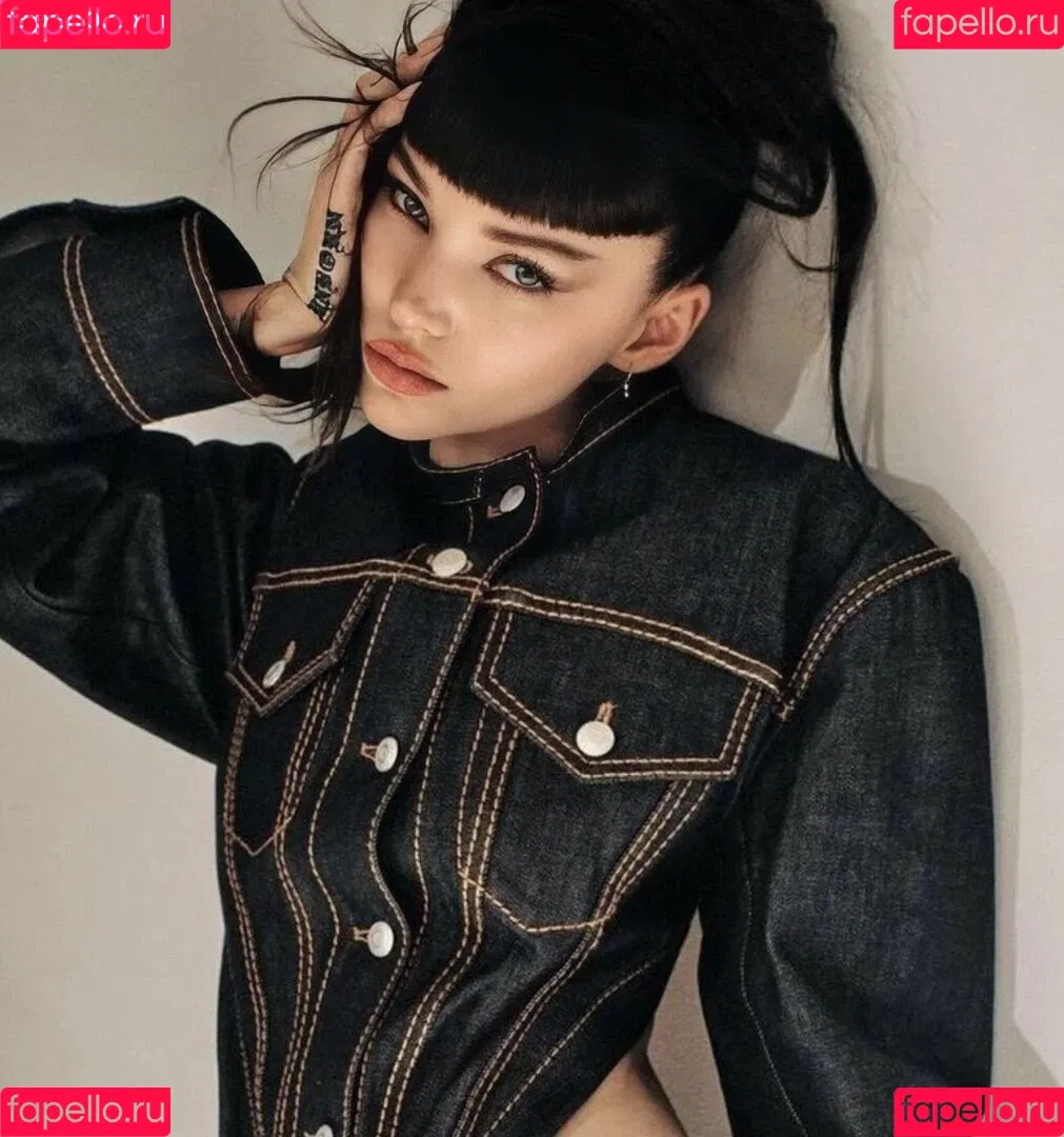 Dove Cameron Onlyfans Photo Gallery 