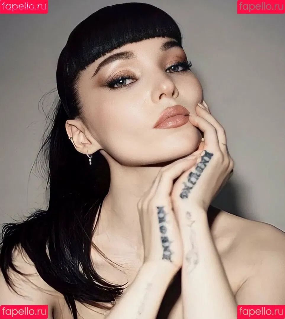 Dove Cameron Onlyfans Photo Gallery 