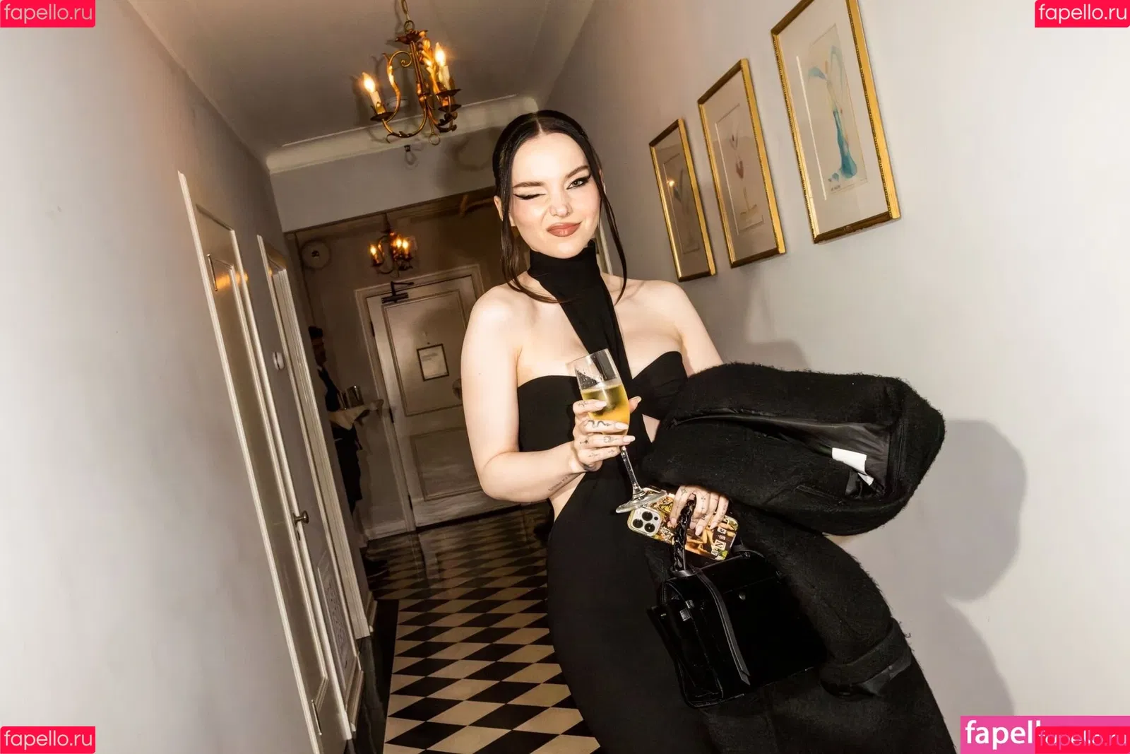 Dove Cameron Onlyfans Photo Gallery 