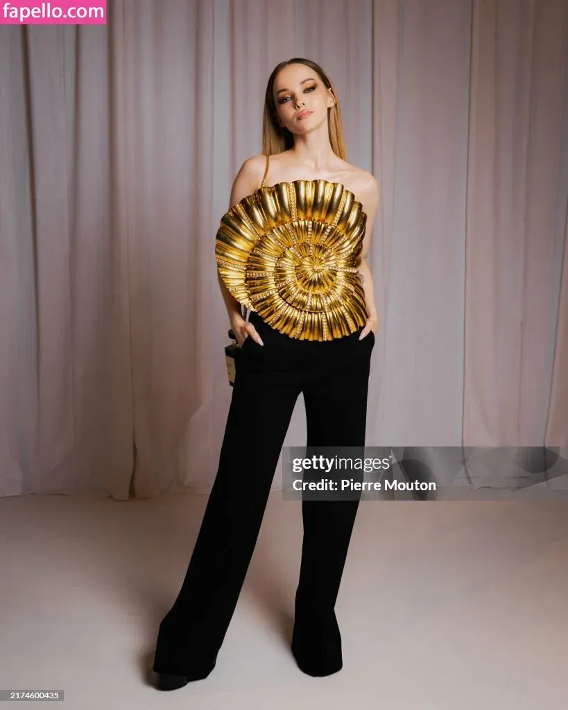 Dove Cameron Onlyfans Photo Gallery 