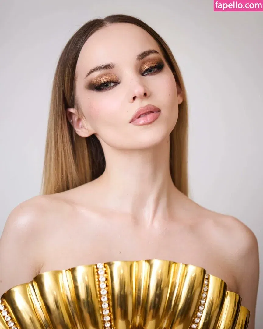 Dove Cameron Onlyfans Photo Gallery 