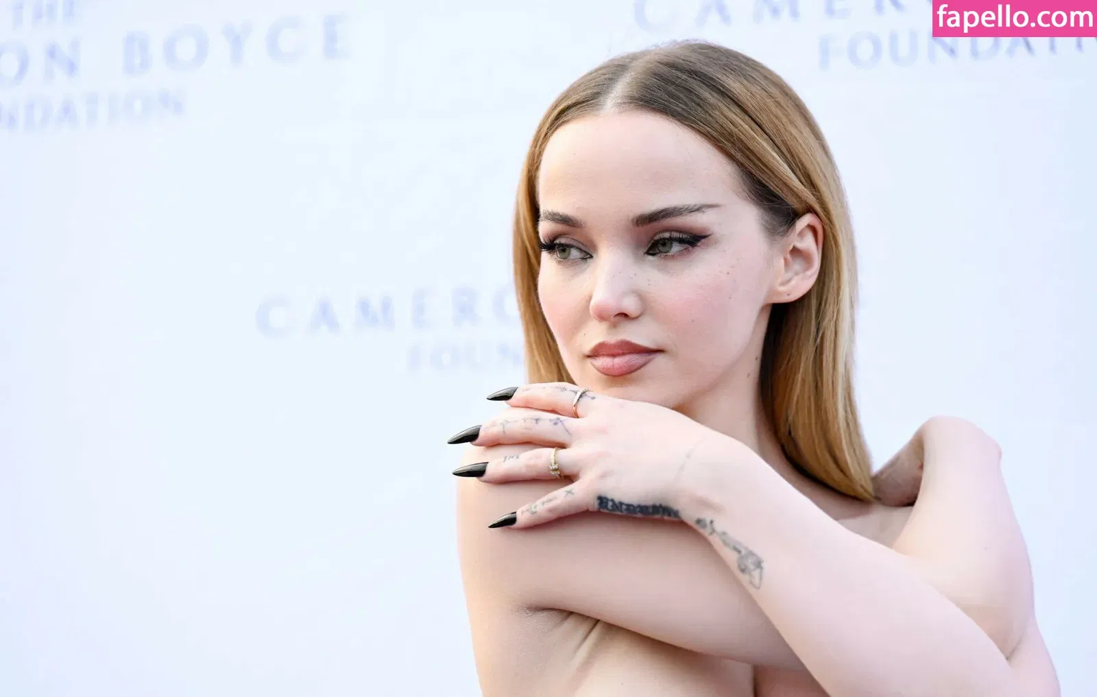 Dove Cameron Onlyfans Photo Gallery 