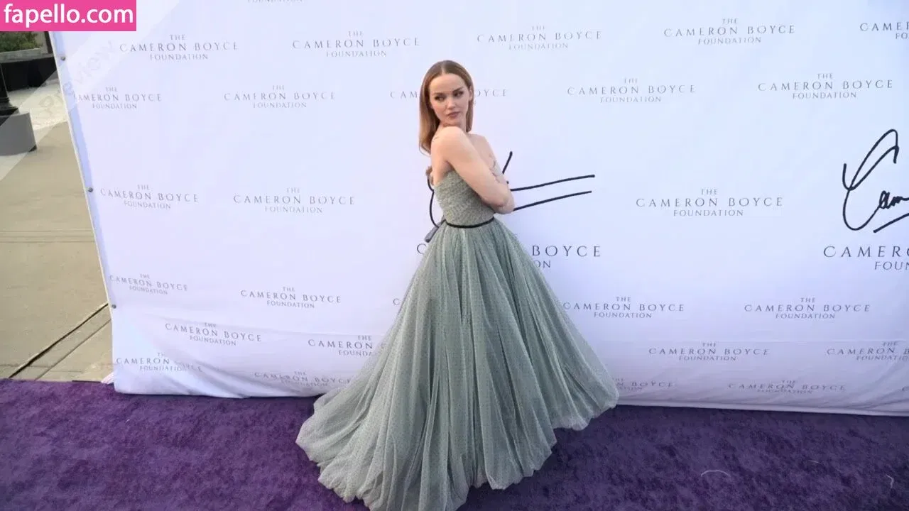 Dove Cameron Onlyfans Photo Gallery 