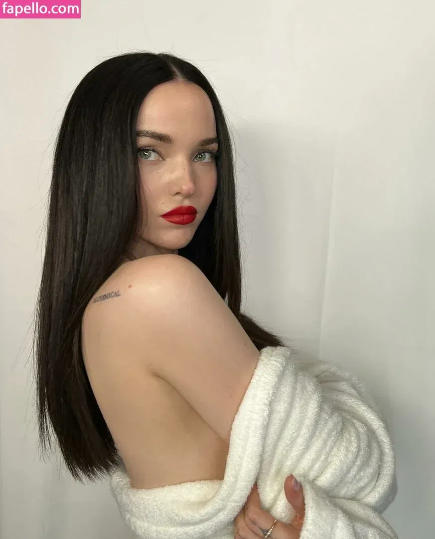 Dove Cameron Onlyfans Photo Gallery 
