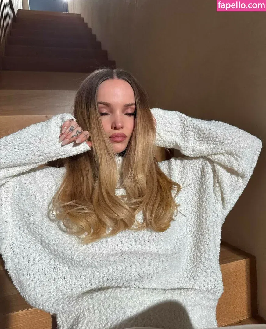 Dove Cameron Onlyfans Photo Gallery 