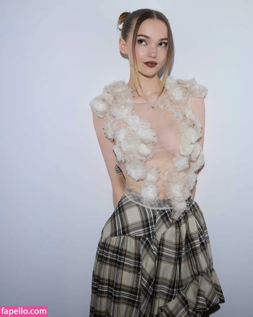 Dove Cameron Onlyfans Photo Gallery 