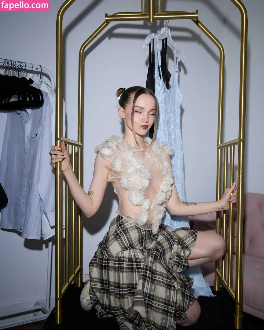 Dove Cameron Onlyfans Photo Gallery 