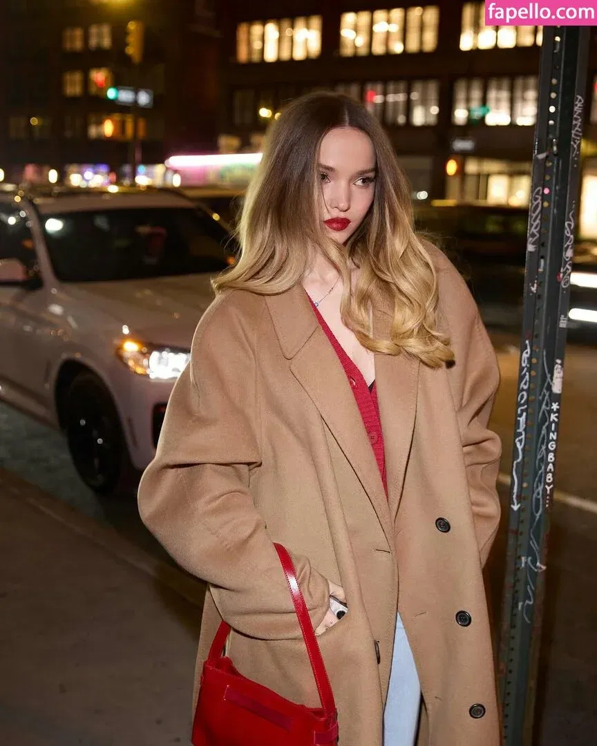 Dove Cameron Onlyfans Photo Gallery 