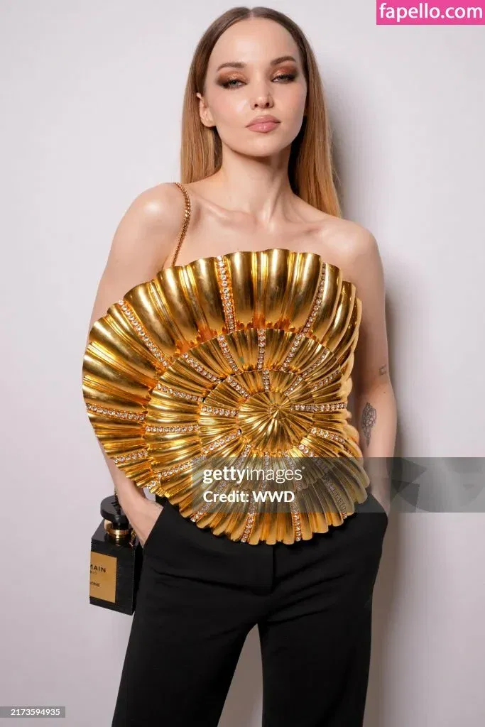 Dove Cameron Onlyfans Photo Gallery 