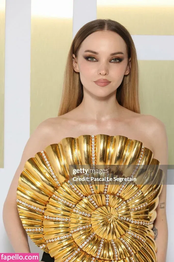 Dove Cameron Onlyfans Photo Gallery 