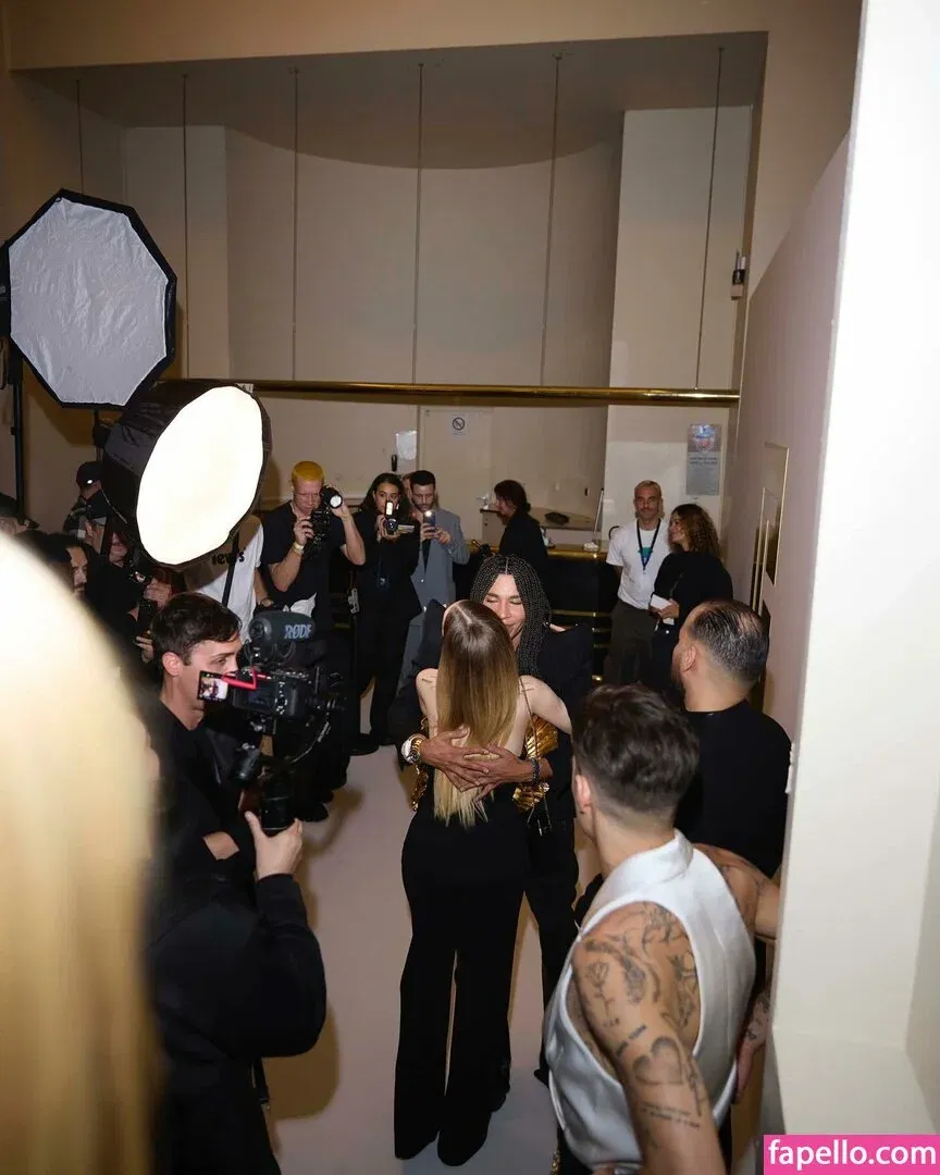 Dove Cameron Onlyfans Photo Gallery 