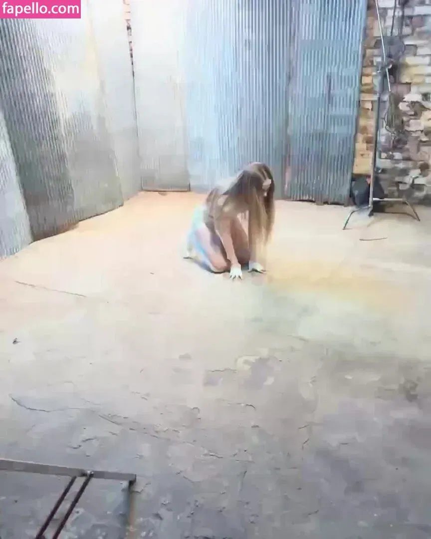 Dove Cameron Onlyfans Photo Gallery 